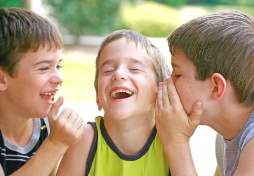 3 boys laughing1
