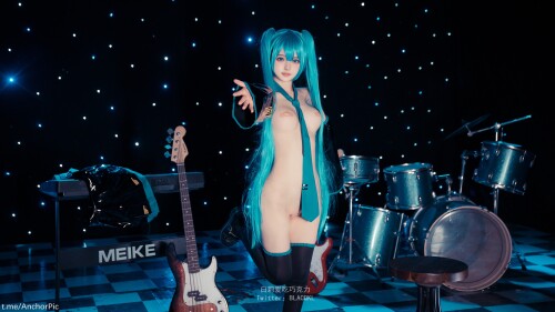 ---miku--102P--Telegraph-26bb9a757a912b6c3e.jpeg