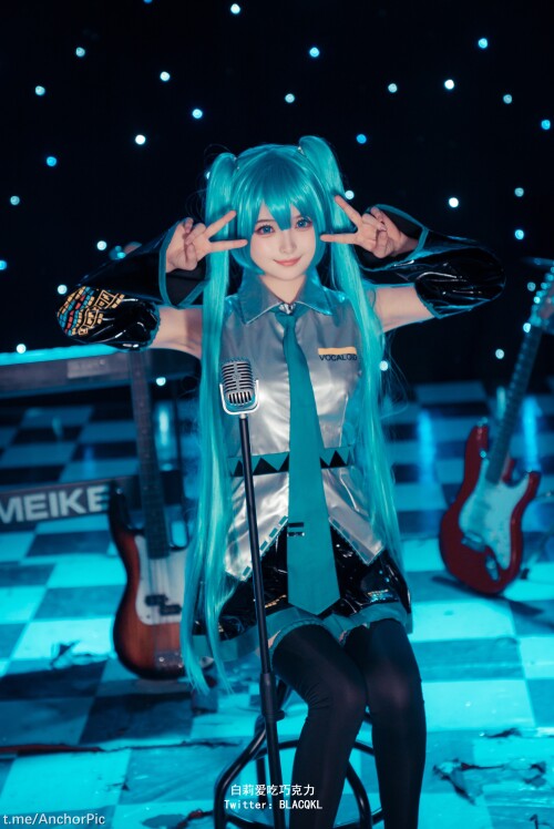 ---miku--102P--Telegraph-8eb84f8a1cf8bf41f.jpeg